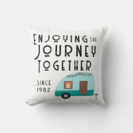 Genieten van de reis samen Retro Camper Kussen