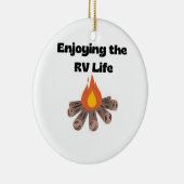 Genieten van het camperleven met een kampvuur op e keramisch ornament (Rechts)