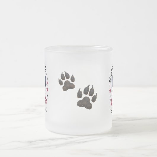 Gentle Eyes, Fierce Love – Dog Frosted Mok (Center)