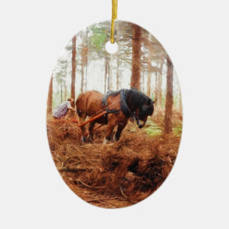 Gentle Giant - Draft Horse Hauling Logs in Forest Keramisch Ornament