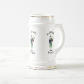 Gentleman Bagpiper in Green Kilt Bierpul (Voorkant rechts)