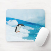 Gentoo-pinguïn, Pygoscelis Papua, springt eraf Muismat (Met muis)