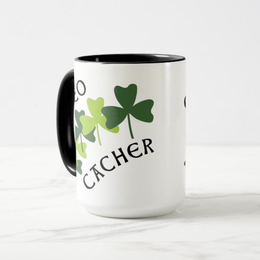 Geocacher Shamrocks Mok (Voorkant links)