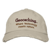 Geocaching Tech+Natuur geborduurd Pet (Voorkant)