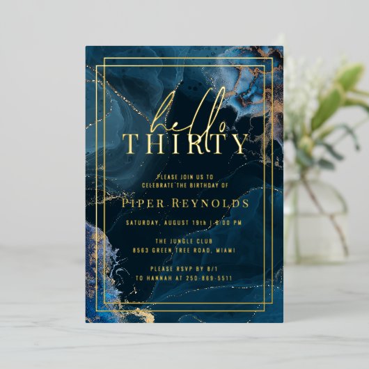Geode Marble | Goudzeemacht 30e verjaardag Folie Uitnodiging (Staand Voorkant)