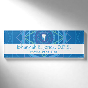 Geographics van de tandarts naambadge