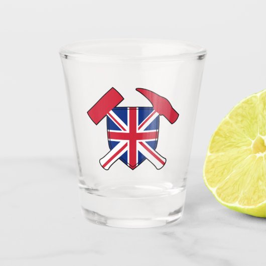 Geologist's Rock Hammer en Union Jack Logo Shot Glas (Voorkant)