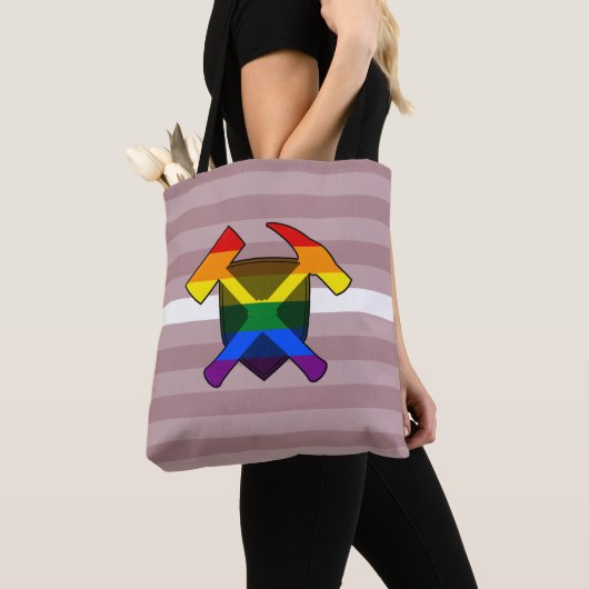 Geoloog's Rock Hammer met LGBT Pride Vlag Logo Tote Bag (Dichtbij)