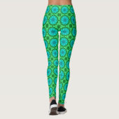 Geometric Daisy Pattern in Turquoise en Green Leggings (Achterkant)