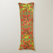 Geometric Ethnic Pattern Body Pillow – Burgundy Re Lichaamskussen (Voorkant Verticaal)