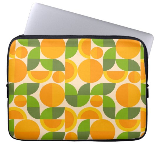 Geometric Fruit Laptop Sleeve (Voorkant)