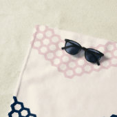 Geometric Honeycomb Chevron Pattern nay Pink Grey Strandlaken (In situ)