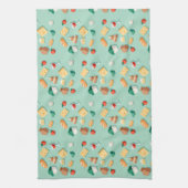 Geometric ingredients and a wine glass on mint theedoek (Verticaal)