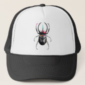 Geometric Scarab Trucker Pet (Voorkant)