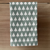 Geometric Xmas Tree Patroon | Minimale Sage Green Handdoek