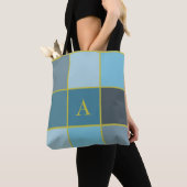 Geometrisch blauwgroen monogram tote bag (Dichtbij)