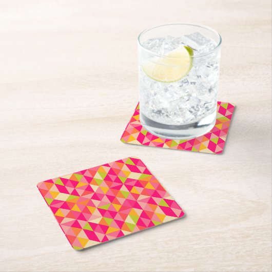 Geometrisch driehoekspatroon kartonnen onderzetters (Insitu)