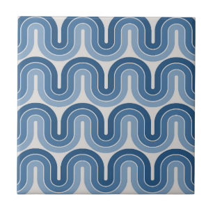 Geometrisch golfontwerp in blauw tegeltje