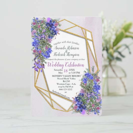Geometrisch Goud & Lavendel Bloemen Bruiloft Kaart (Staand voorkant)
