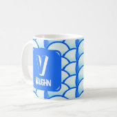 Geometrisch helderblauw monogram Naam Initiaal Koffiemok (Voorkant links)