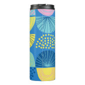 Geometrisch Noords: Abstracte achtergrond. Thermosbeker (Achterkant)