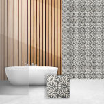 Geometrisch patroon Decoratief Quatrefoil Tegeltje<br><div class="desc">Een stijlvol modern geometrisch quatrefoliepatroon voor een keukenbacksplash,  een kunsttegel,  een fileomringing,  een badkamer en een douche. U kunt ook van deze stijl houden in een omgestikte tegel of keepomwille doos. Donkere houtskool grijs en wit.</div>