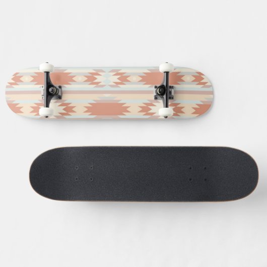 Geometrisch patroon in aztec-stijl 3 skateboard (Horizontaal)