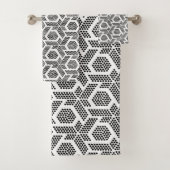 Geometrisch patroon met zwart en wit punt bad handdoek (Insitu)