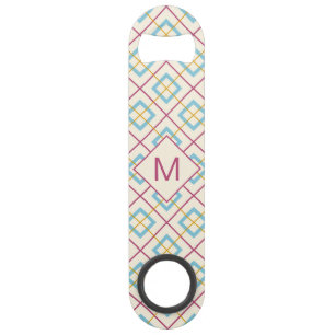 Geometrisch patroon pastelroze en blauwe monogram speed flessenopener