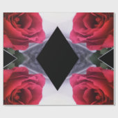 Geometrisch patroon rode rozen en zwarte diamanten cadeaupapier (Vlak)