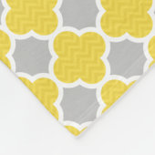 Geometrisch patroon van geel en grijs Quatrefoil Fleece Deken (Hoek)