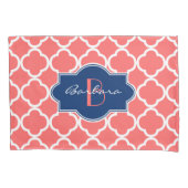 Geometrisch patroon van koraal en wit Quatrefoil Kussensloop (Voorkant)