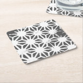 Geometrisch profiel van steenkoolgrijs kartonnen onderzetters (Schuin)