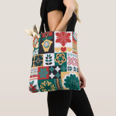 Geometrisch: rood groen Ornament. Tote Bag (Dichtbij)