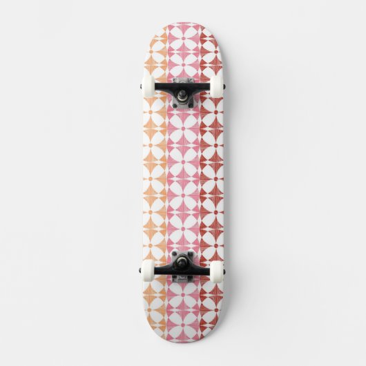 Geometrisch rood ikat strepenpatroon skateboard (Voorkant)