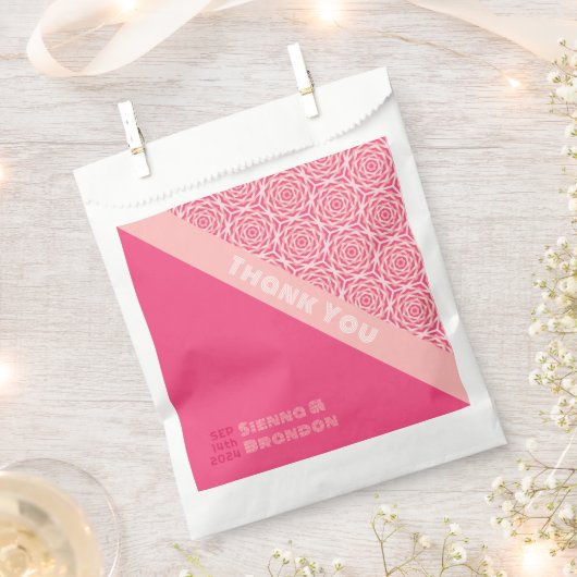 Geometrisch Roos Rood Bruiloft Favor Bag Bedankzakje (Geknipt)