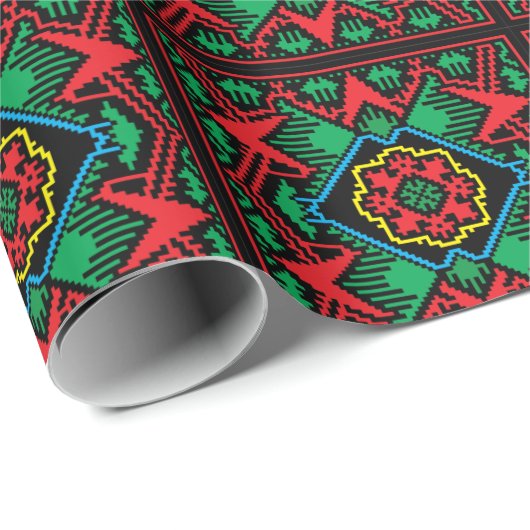 Geometrisch zwart, rood, groen Letlands stampatroo Cadeaupapier (Rol Hoek)