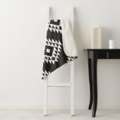 Geometrisch: Zwart-wit Tribal. Sherpa Deken (In situ)