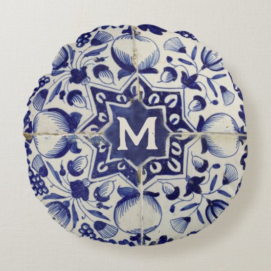  Geometrische Blauwe Tile Monogrammen Rond Kussen (Voorkant)