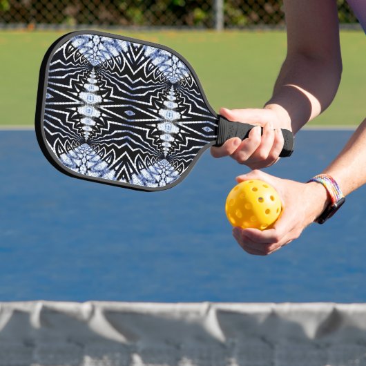 Geometrische boho Blue en Black Pattern Cool Uniek Pickleball Paddle (Insitu)