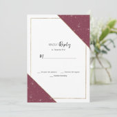 Geometrische bordeauxrode gouden glitter RSVP Kaart (Staand voorkant)
