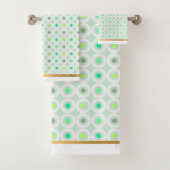 GEOMETRISCHE CIRCLS VAN GROENWITTE WITTE BATHROOM BAD HANDDOEK (Insitu)