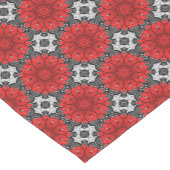 Geometrische Daisy Pattern in Red Black & White Korte Tafelloper (Hoek)