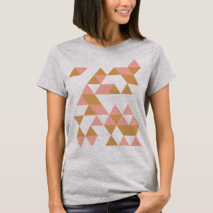 Geometrische driehoek Ontwerp in Blush en Saffron T-shirt