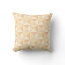 Geometrische driehoeken Pastel Peach Yellow Pillow