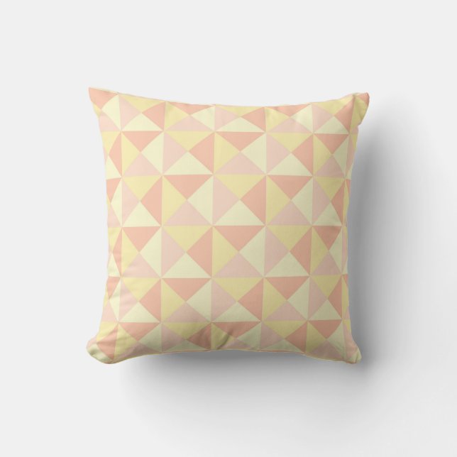 Geometrische driehoeken Pastel Peach Yellow Pillow Kussen (Voorkant)