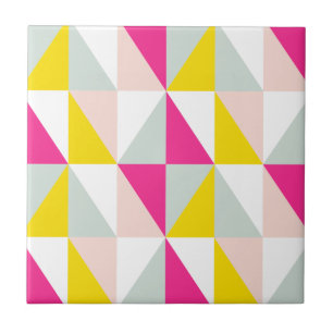 Geometrische driehoeken roze en gele patroon tegeltje