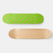 geometrische gouden sterren op het groene skateboa persoonlijk skateboard (Horizontaal)