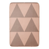 Geometrische grote driehoeken Mocha Mousse Dusty P Badmat (Voorkant Verticaal)