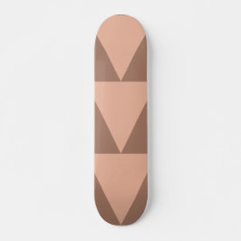 Geometrische grote driehoeken Mocha Mousse Dusty P Persoonlijk Skateboard